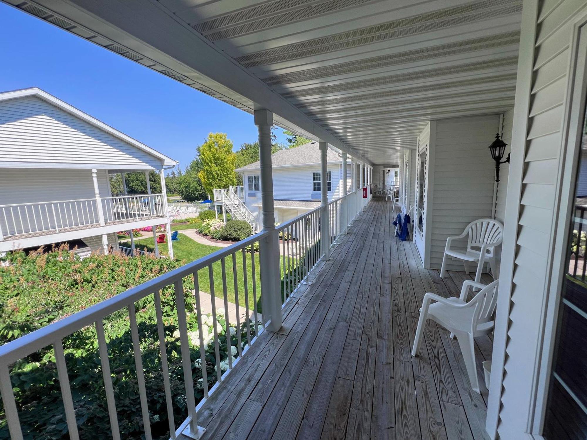 Bay Breeze Resort Ephraim Exterior foto